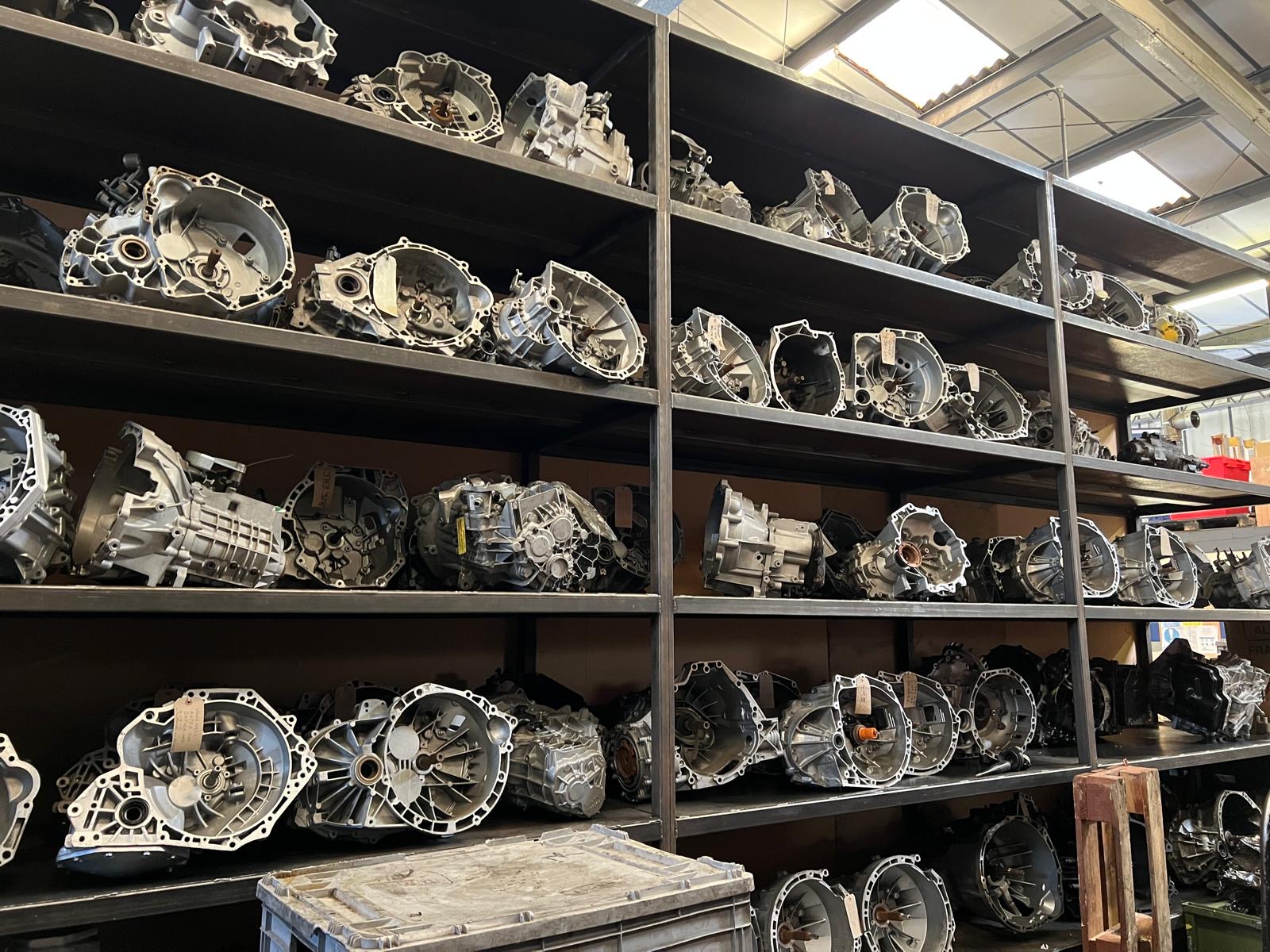 Luton gearbox repair specialist working on an automatic gearbox